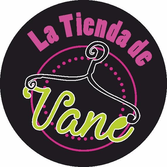 Logotipo circular negro con letras rosas y verdes